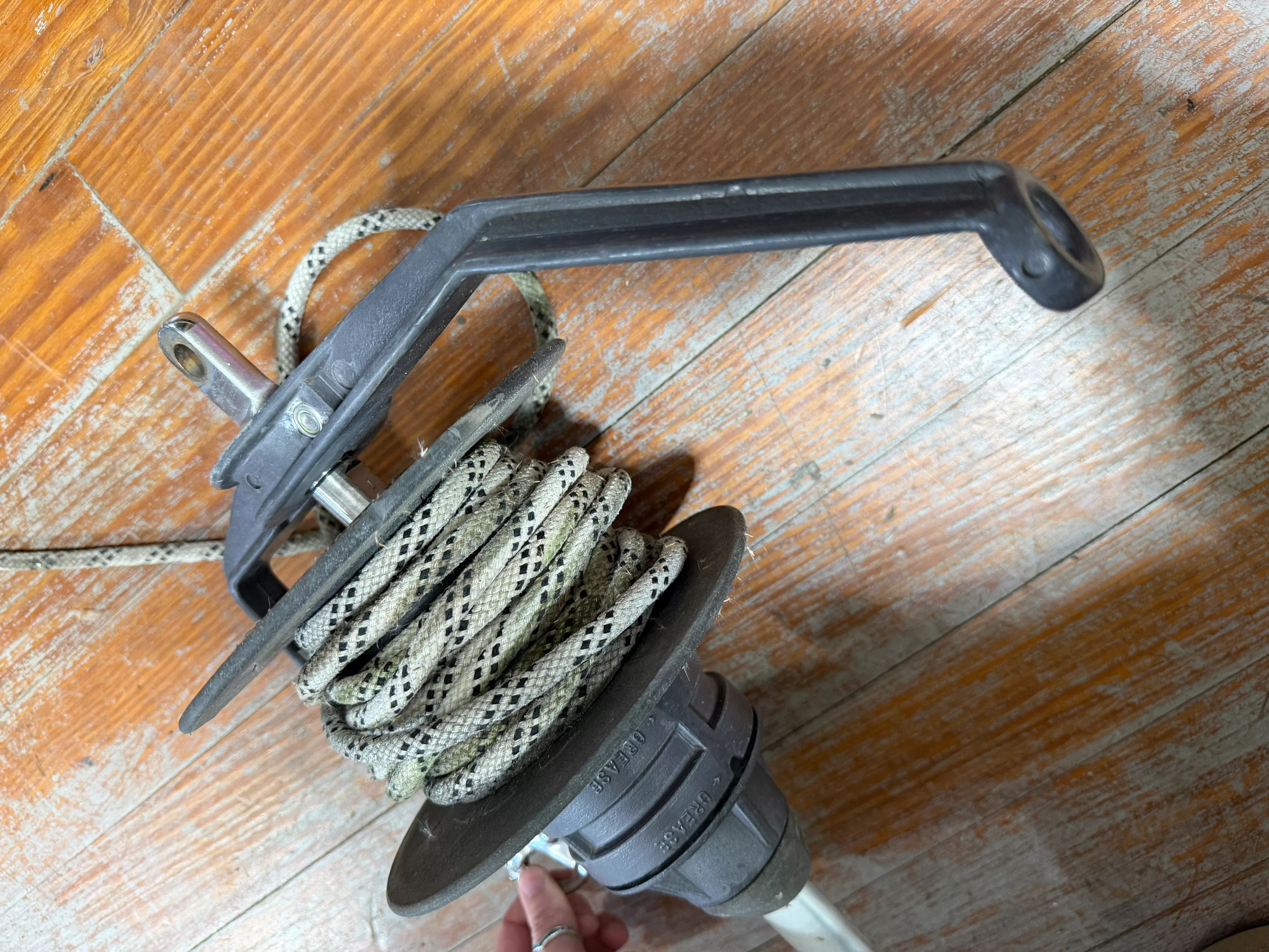 7" Diameter Roller Furling / Furler Drum With Fair Lead - Loosely Put