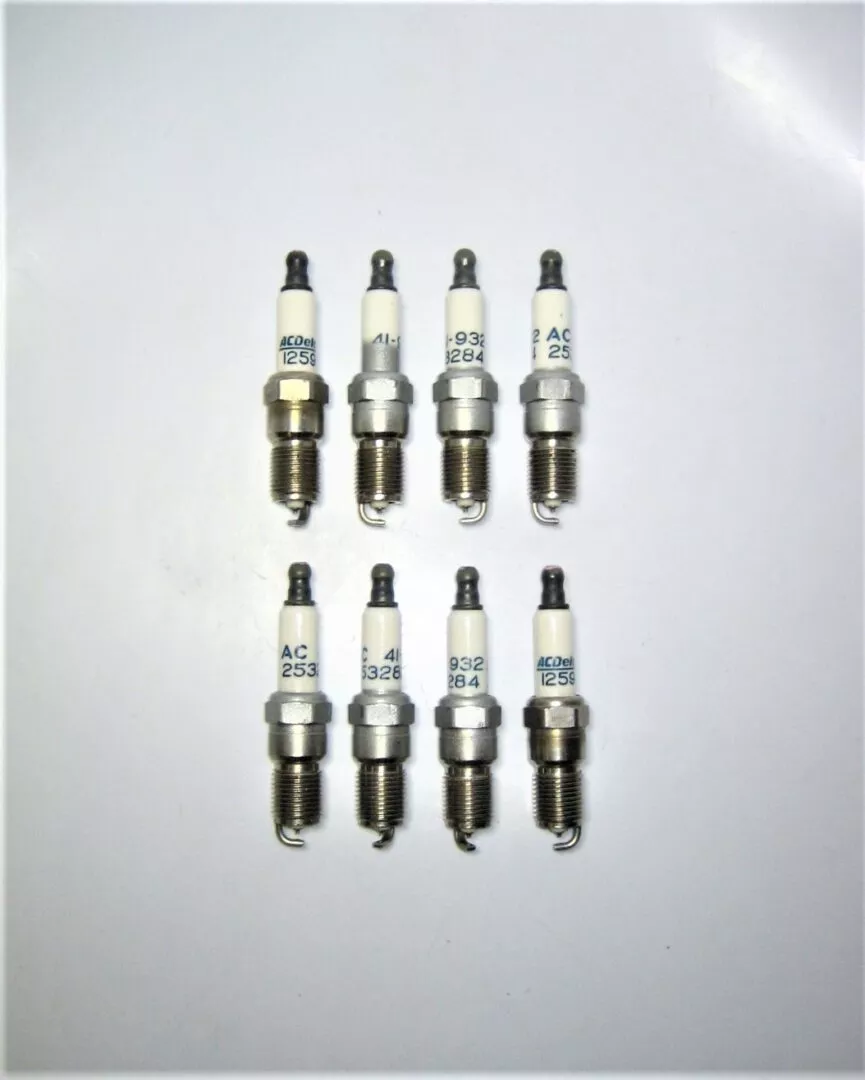 ac-delco-41-932-12598382-qty-8-gm-chevy-ford-mercruiser-engine-oem-spark-plugs AC Delco 41-932 12598382 *QTY 8* GM Chevy Ford Mercruiser Engine OEM Spark Plugs