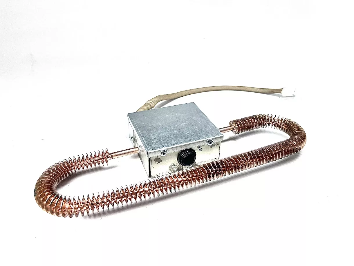 Airxcel 9233A4551, Heat Element / Core Package, With Knobs, (Surface Rust), OEM