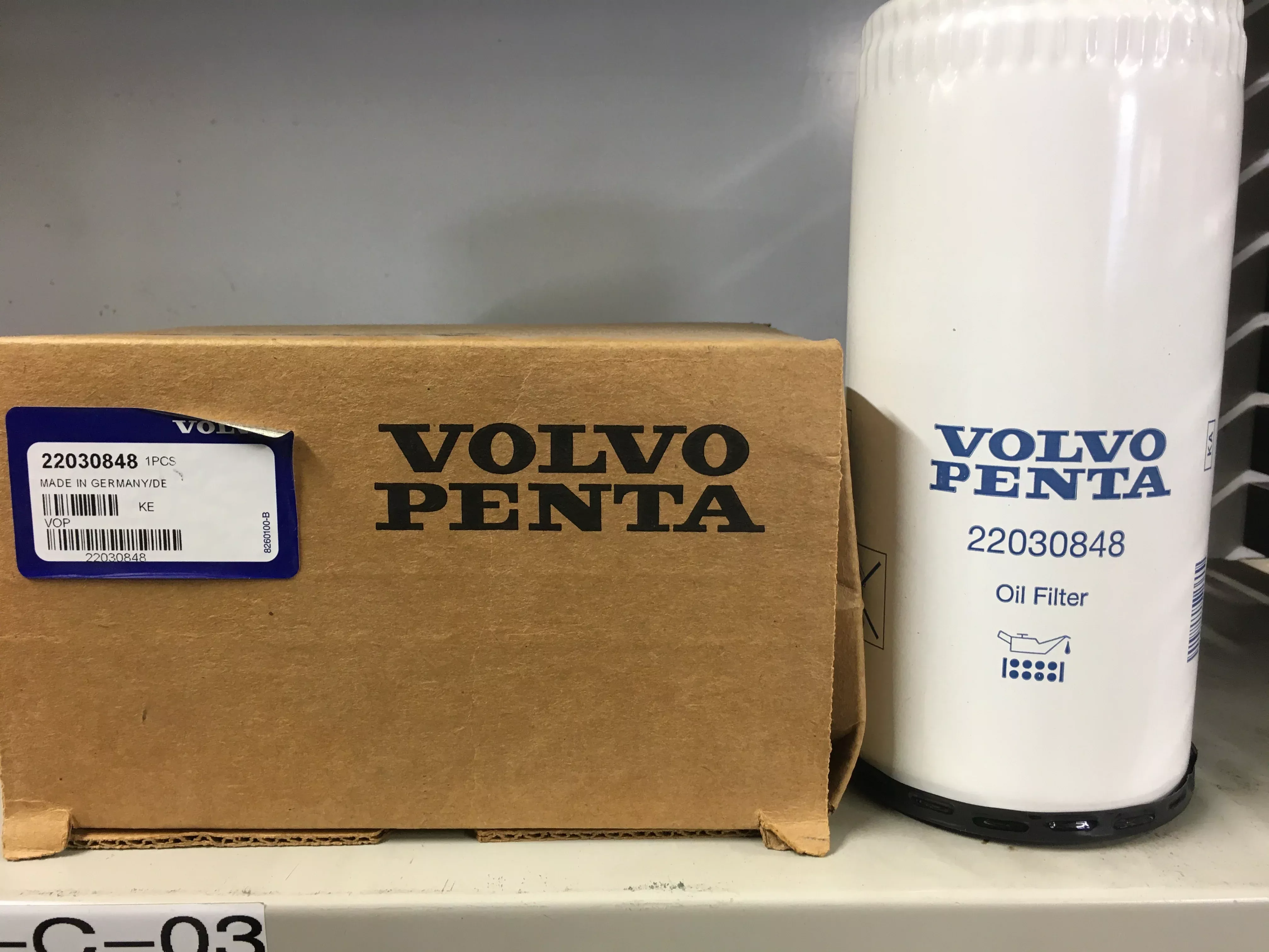 hatton-marine-volvo-penta-oil-filter-22030848 Hatton Marine - Volvo Penta Oil Filter 22030848