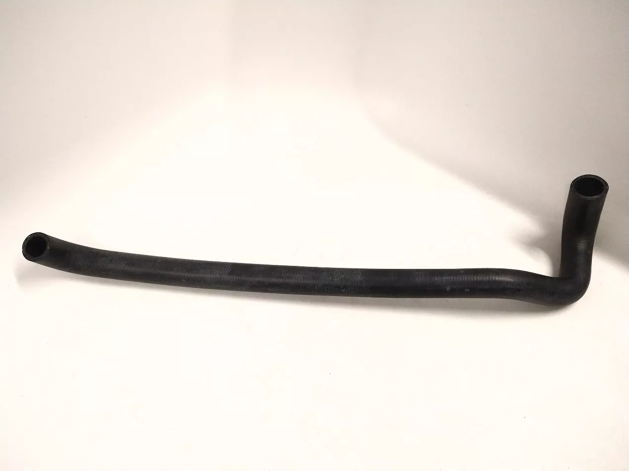 new-mallory-9-44091-mercruiser-3-0l-cooler-to-thermostat-hose -NEW- Mallory 9-44091, Mercruiser 3.0L Cooler to Thermostat Hose