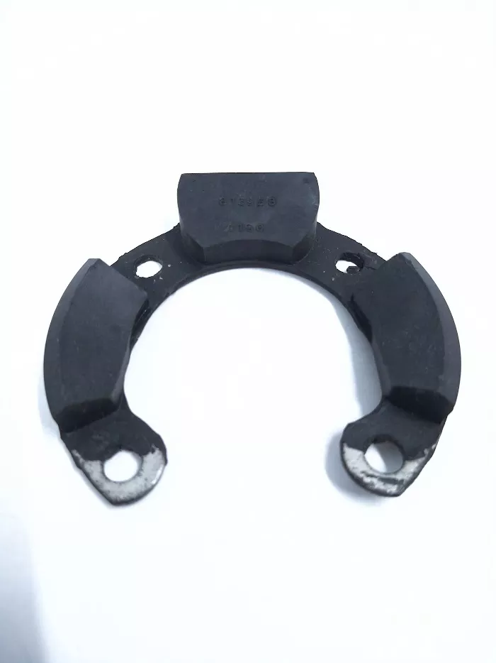 new-volvo-penta-813958-rubber-cushion-oem -NEW- Volvo Penta 813958, Rubber Cushion, OEM