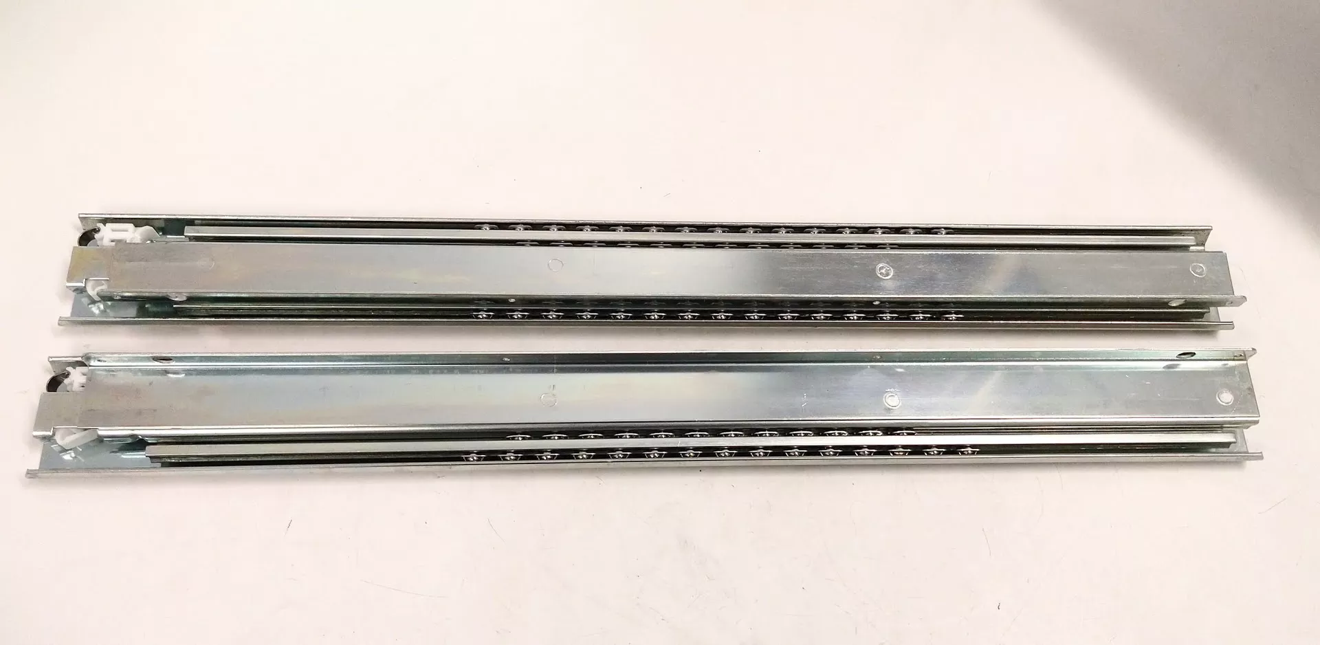 Thomas Regout 112S46F, Heavy Duty Drawer Slides 550mm - 21.5''