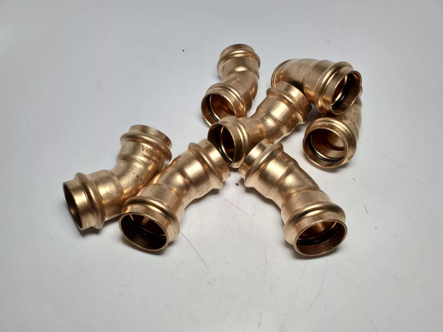 Viega SeaPress 0326 453909 - 28mm 45 Deg Comp Copper/Nickel Elbow - LOT OF 7