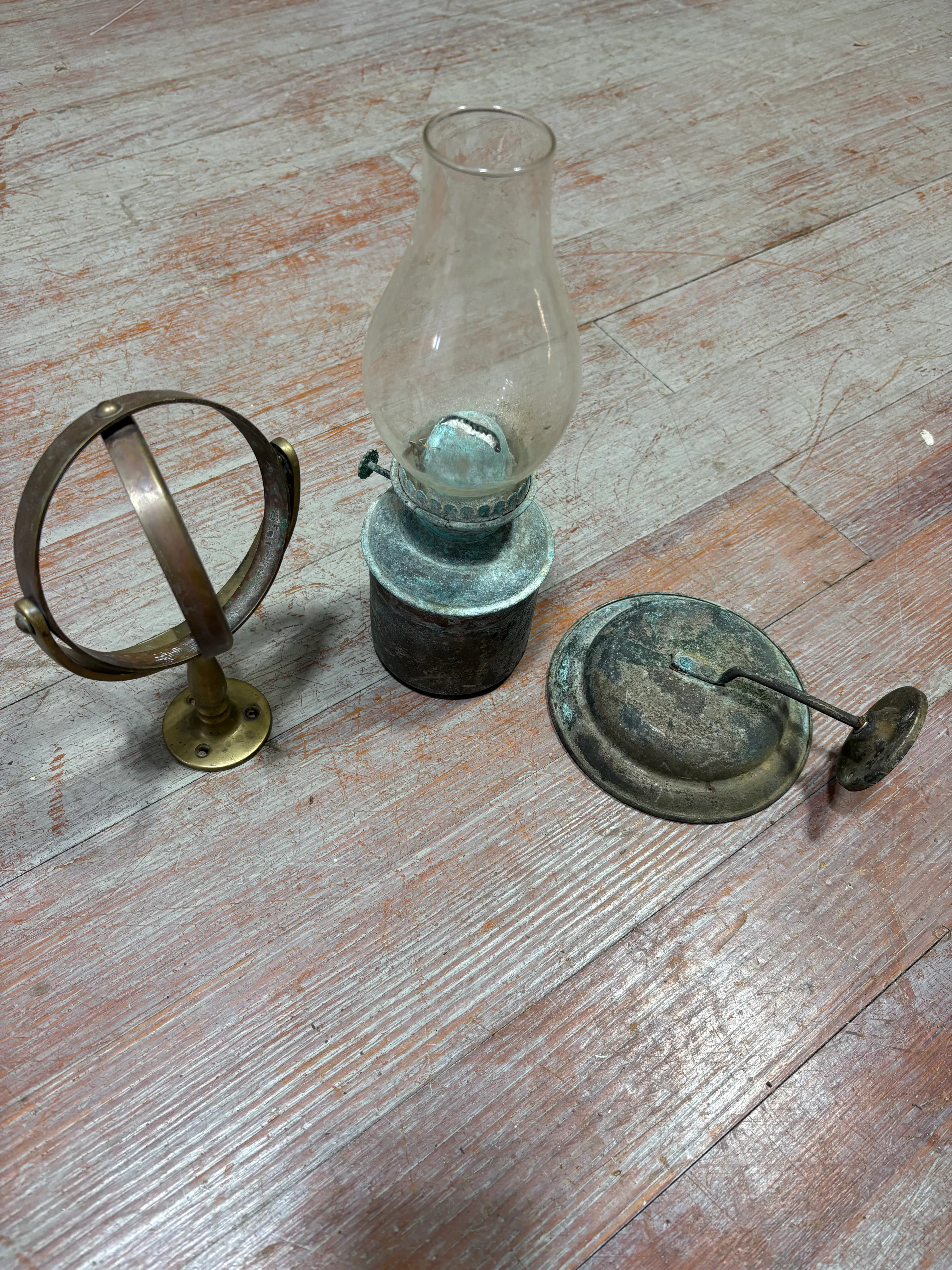 vintage-bronze-oil-lamp Vintage Bronze Oil Lamp
