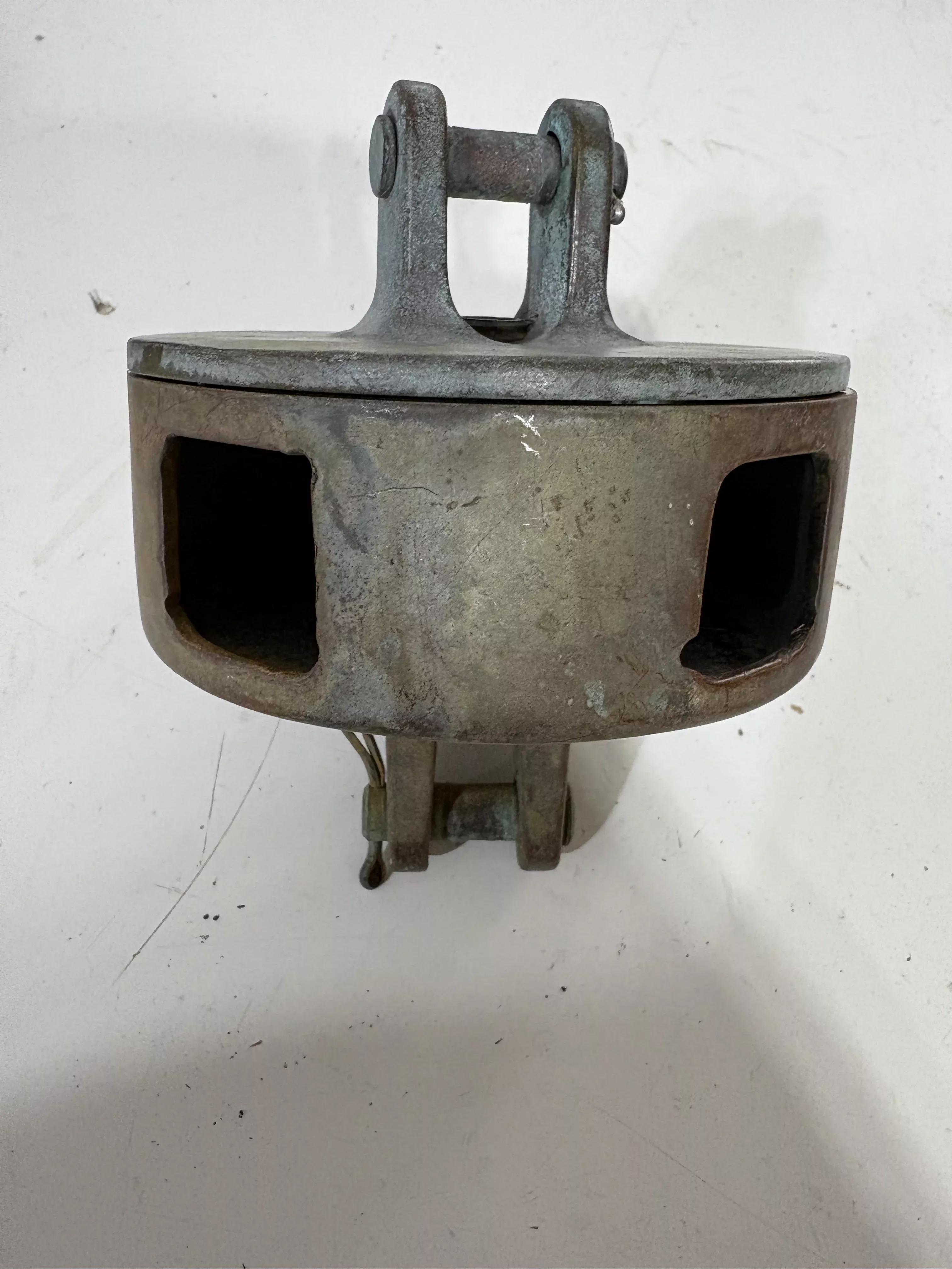 vintage-bronze-roller-furling Vintage Bronze Roller Furling