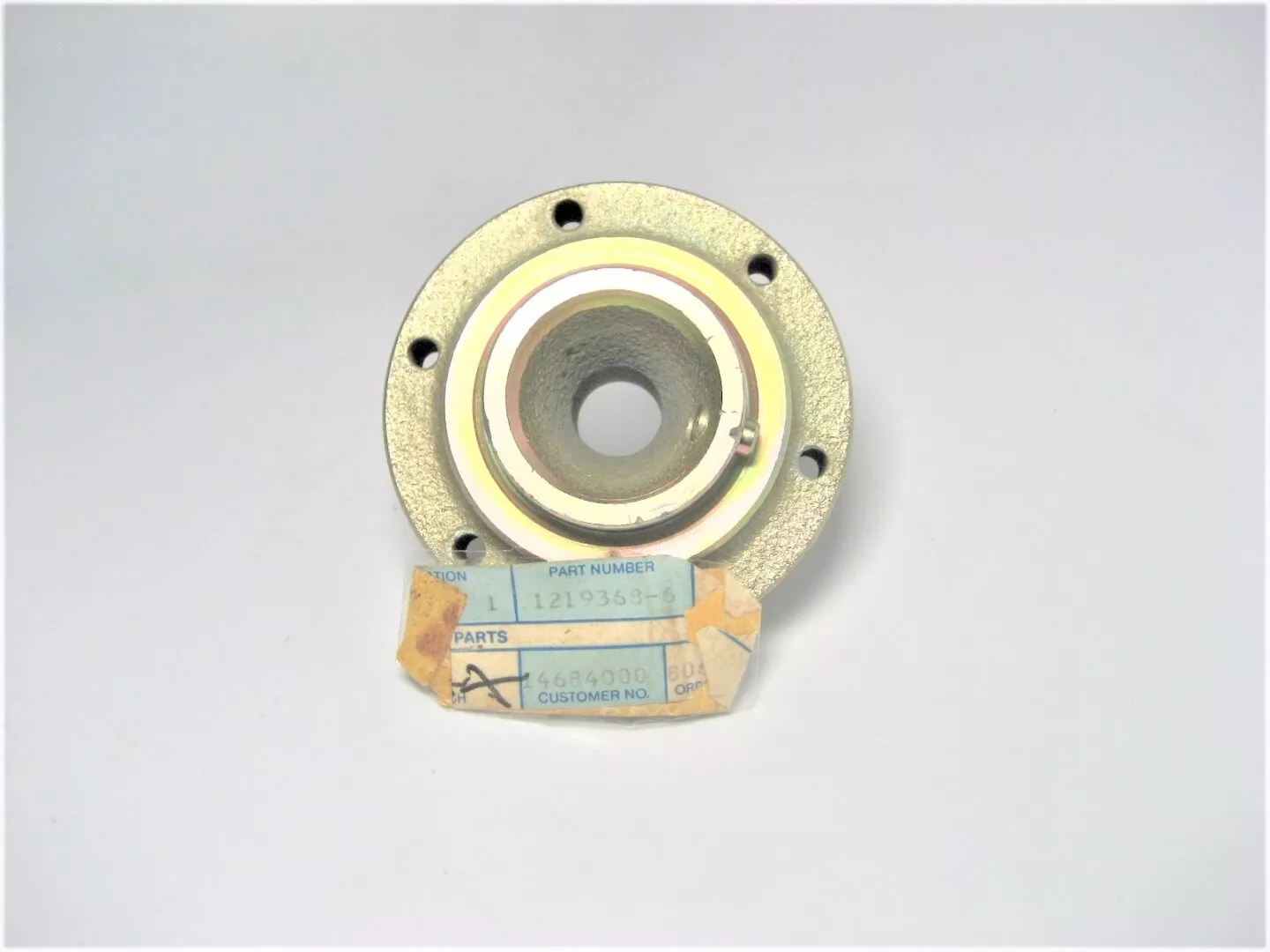 Volvo Penta 1219368-6 OEM ~NEW~ Marine AQ Series Sterndrive Hub - FREE SHIPPING