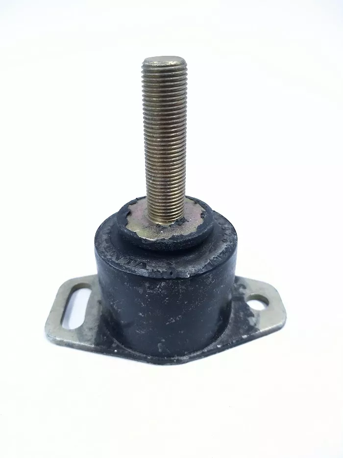 volvo-penta-833926-rubber-engine-mount Volvo Penta 833926, Rubber Engine Mount